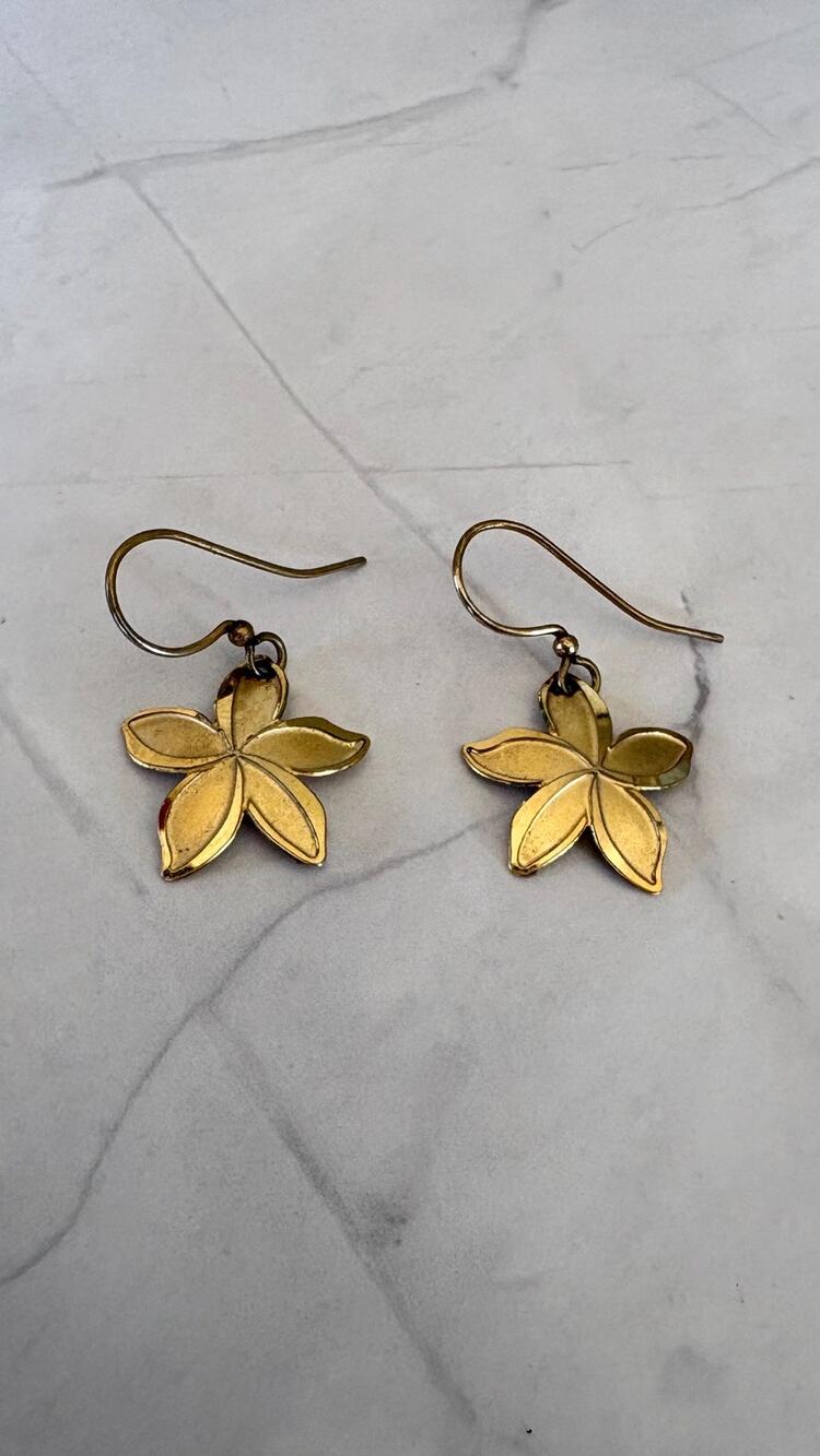 Vintage Leighton Lam Hawaii 18K GP Flower Dangle Earrings 3/4" Signed Napualani